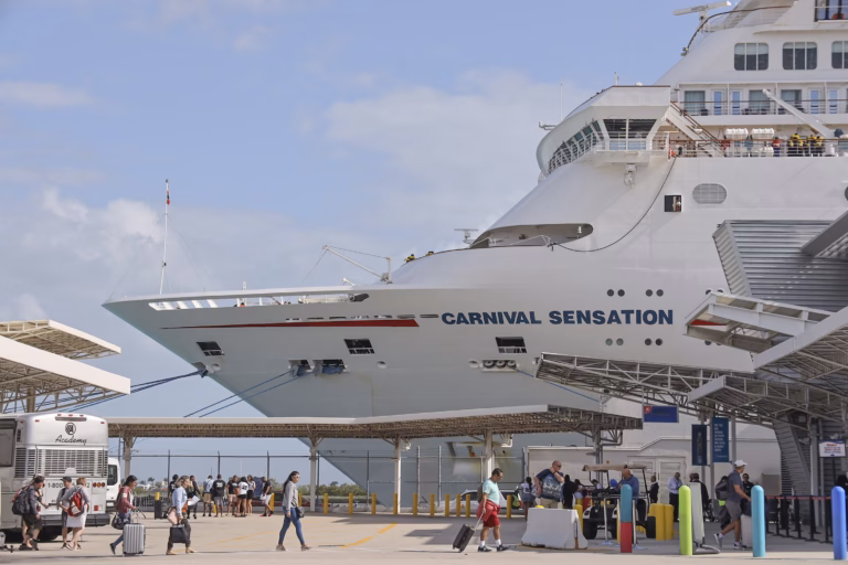 Beware the ‘high’ seas: Border agents doing ‘minimal’ drug inspections of cruise ship passengers