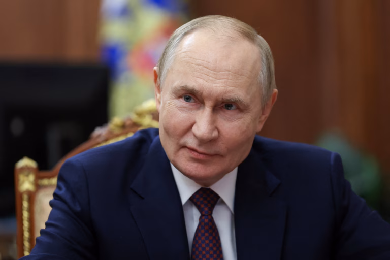 Epstein bragged about his ability to provide Russians with ‘insight’ on Trump  