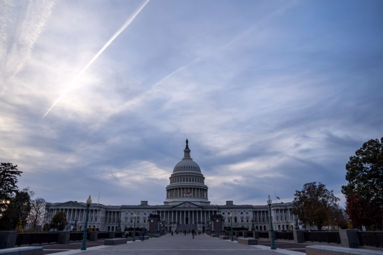 Senate advances deal to reopen gov’t, fully restore SNAP benefits after Dems cave