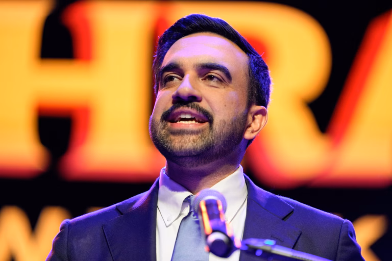 House passes resolution condemning socialism as Zohran Mamdani arrives for Trump meeting